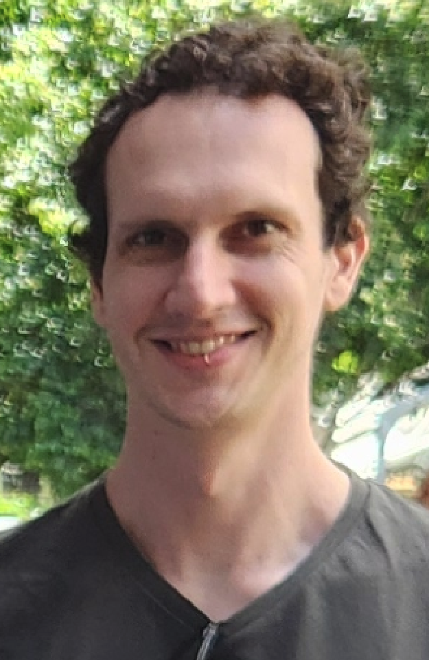 Caio Damski